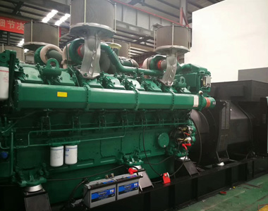 德科配玉柴3臺2000KW/10.5KV高壓發(fā)電機(jī)應(yīng)用于黑龍江化工廠項